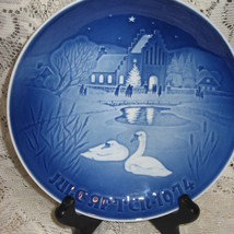 B &amp; G Christmas Plate &quot;Christmas in the Village&quot; -Denmark-1974 - £7.82 GBP