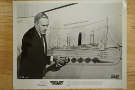 1980 Vintage Lobby Card Police Movie Photo Poster Raise The Titanic R62-4A - $14.84