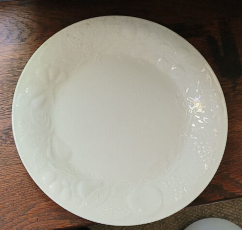 Vintage Gibson 10.5 Inch Dinner Plate Fruit Grapes Decorative Microwave ... - $14.99