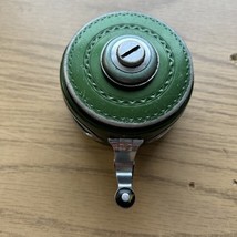 VINTAGE SHAKESPEARE SILENT TRU - ART  NO. 1835 FLY REEL MODEL GB - $335.14 MXN