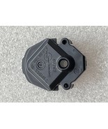 Instrument panel dash gauge cluster tachometer drive motor 6403R200 - $5.00