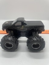 Hot Wheels Monster Jam Truck 2010 Metal Mulisha 1/64 - $6.80