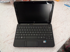 HP Mini 110-1046NR Laptop Intel Atom N270 1.60GHz 2GB Memory 150GB HDD Win XP. - £78.45 GBP