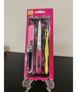 Revlon x Barbie Manicure Essentials Kit Ltd Ed Clippers File Pink Fact S... - €8,47 EUR