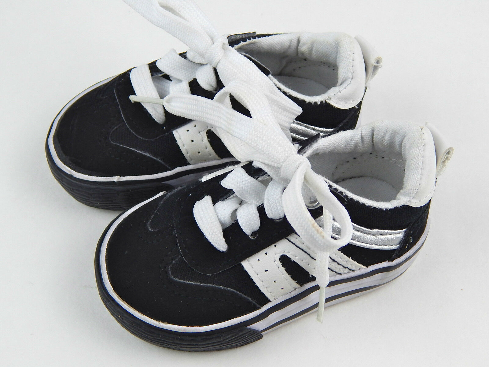 Koala Kids Black, White, Silver Striped Sneakers Size 2 Excellent Condition - $11.87