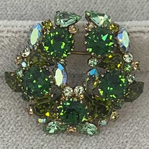 Vintage Sparkly Austrian AB Green Rhinestone Gold Tone Wreath Brooch, 19... - $52.00