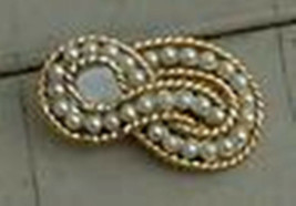 Nice Gold Tone Imitation Pearl Lapel Pin, Very Good Cond - £7.05 GBP