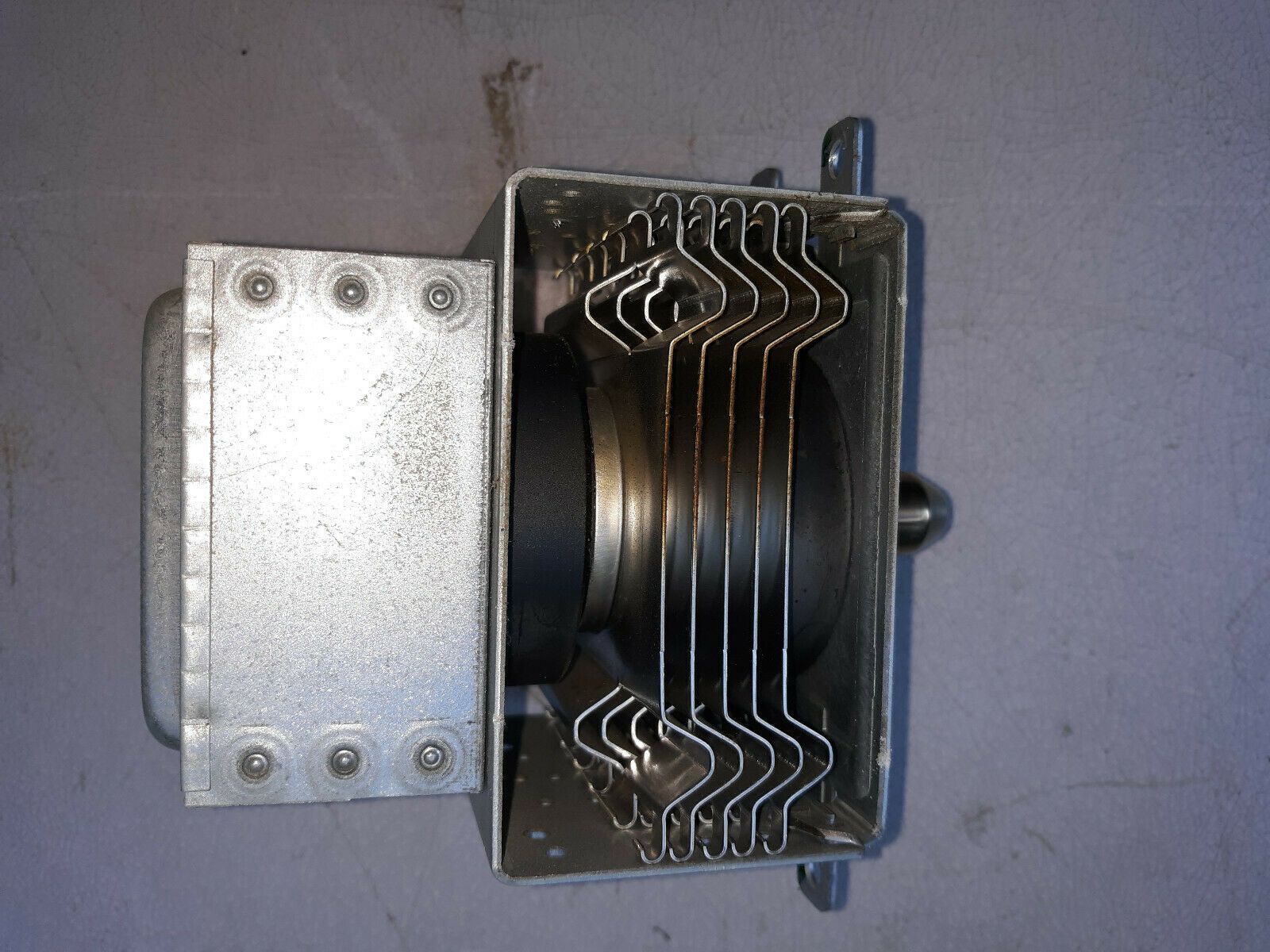 Primary image for 20RR27 AMANA M85T MICROWAVE MAGNETRON, SAMSUNG OM75S(32)-D, 0 OHMS, SHORT TESTED