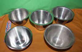 Vintage TWA Oneida 5 Piece Stainless Steel Serving Food Airline Bowls - £47.36 GBP