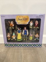 Disneyland Snow White and the Seven Dwarfs Collectible Poseable Figures - £43.79 GBP