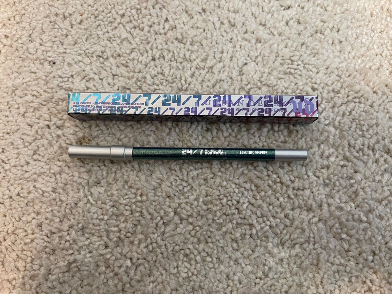 Primary image for NIB UD Urban Decay 24/7 Waterproof Glide-on Eye Pencil Electric Empire Full Size