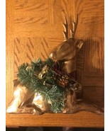 Christmas Golden Deer Decoration - $312.19 MXN