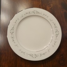 Noritake Ivory China 7548 Heather Bread and Butter or Dessert Plate 6 1/... - £7.47 GBP