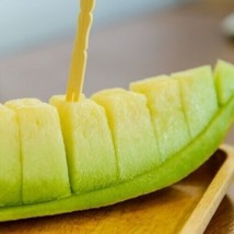 15 Seeds Honeydew Green Flesh  Garden Fresh Fruit Healthy Planting Summer food - $7.17