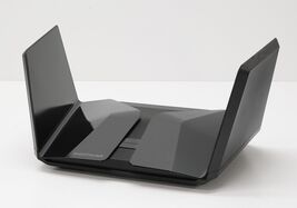 NETGEAR  Nighthawk AXE11000 Tri-Band WiFi 6E Router - Black (RAXE500) image 2