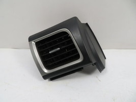 Toyota Highlander Vent, Dashboard, Outer Right 55686-0E070 - $49.49