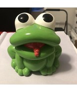 Egan - Balloon Frog (Green) - BL18RA/3 CERAMIC FIGURINE RED TONGUE MADE ... - $38.47 CAD