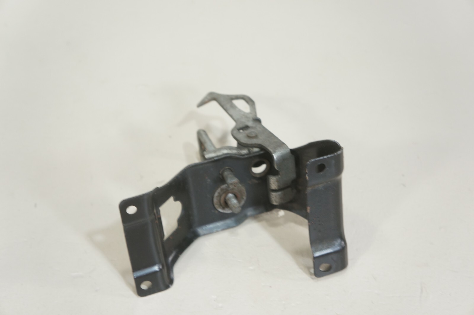 2007-2013 bmw x5 x6 e70 e71 hood lock latch left upper 51237164801 Item image 3