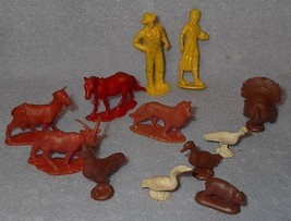 Vintage 12 piece Rubber Farmer and Animals Set Made in USA Vintage Toy Colorful - £10.14 GBP
