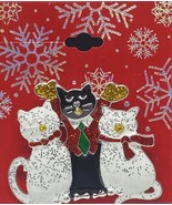 Kohl&#39;s Holiday Brooch Pin Glitter Enamel Cats 3 Cats Dressed For The Hol... - £9.18 GBP