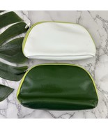 La Mer Cosmetic Makeup Bag Lot of 2 White Green Patent Zipper Travel Pouch - $356.34 MXN