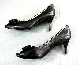 Nurture Black Leather Pumps Peep Toe Silver Studded Bow Womens Size 9M EUC - £39.86 GBP