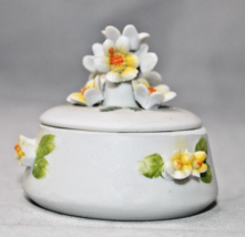 Lefton Capodimonte Trinket Ring Box Yellow & White Flowers Ceramic - £5.40 GBP