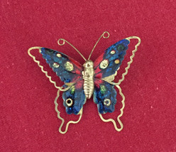 Small butterfly pin gold tone metal blue red sparkle glitter brooch vtg ... - $57.10 MXN