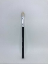 Morphe M521 - Chisel Oval Shadow  Brand New! - $14.84