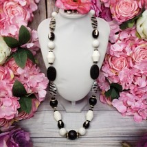 Chico&#39;s Brown White Lucite &amp; Wood Beaded Long Gold Tone Fashion Necklace - £15.65 GBP