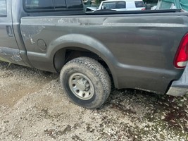 99 07 Ford F250 OEM Pickup Box Srw 6&#39; 9&quot; Box Dents Cuts Out Rust Free Gray - $31,307.42 MXN