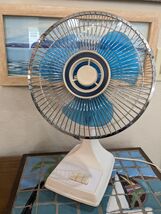 Vintage Tatung Blue Oscillating Desk Fan 2-Speed Model LE-9 Rotating LE9... - $38.00