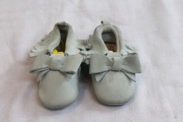 baby Gap faux suede moccasins 3-6 M used once and in great condition - £7.82 GBP