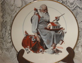 Norman Rockwell Collectible Christmas Plate &quot;Santa&#39;s Helpers&quot;-Gorham- 1979 - £8.78 GBP