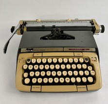Scm Smith Corona Classic 12 Typewriter With Case - £159.83 GBP
