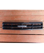 1984 85 86 87 Toyota Corolla Grill OEM 53111-12720 - $92.27 CAD