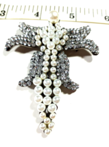 Vintage LARGE  2&quot; by 3&quot; silver color Pearl &amp; Rhinestone DRAGONFLY Brooch - £12.72 GBP