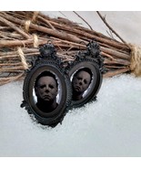 Horrifyingly Chic: Michael Myers Inspired Halloween Jewelry - Earrings,  - €7,53 EUR