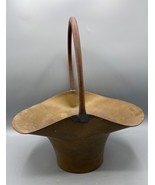Vtg Brass Basket Planter Copper Handle Decorative Rustic - $651.63 MXN