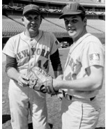 GIL HODGES &amp; TOM SEAVER 8X10 PHOTO NEW YORK METS NY PICTURE MLB BASEBALL - £3.91 GBP
