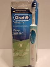 New Oral B Vitality Deep Sweep Rechargeable Toothbrush Electric Powered NIP - $35.00
