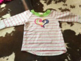  FLAPDOODLES Cut Out  Shoulder Sweatshirt Striped Abstract Heart Detail 3T - £19.47 GBP