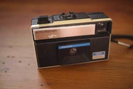 Vintage 60s 70s Keystone 115x Auto Instant Point & Shoot 126 Plastic Film Camera - $24.99