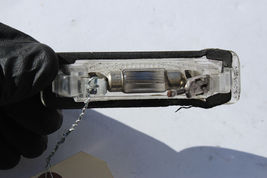 1998-2002 MERCEDES CLK430 TRUNK DECK LID LICENSE PLATE LIGHTING LAMP K1338 image 4