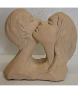 Vintage Sculptured Treasures Inc. 1982 Man Woman Romantic Couple Love - $23.00 CAD