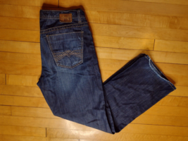 BKE Buckle Tyler Jeans Men&#39;s Blue Denim Thick Stitch Pants 34x32 - £25.17 GBP