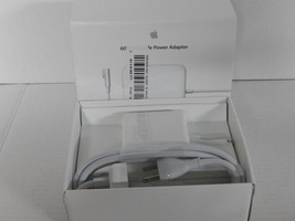 Original Apple Macbook Air 45W MagSafe 2 Power Adapter A1436 MOrD592LL/A W/ Cord - £39.10 GBP