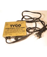 HO TRAINS -TYCO 899B 18V DC TRANSFORMER W/20V AC ACCESS. OUT- EXC. - S31Y - $9.45