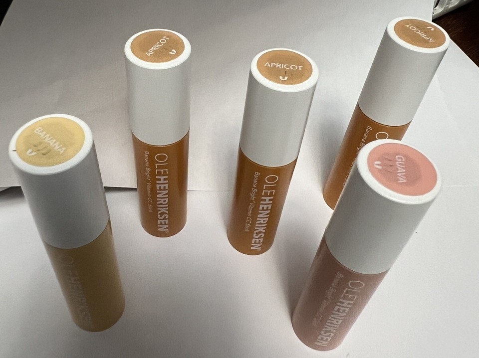 Ole Henriksen Banana Bright Vitamin CC Stick Guava-Apricot-Banana 0.013o... - $23.97