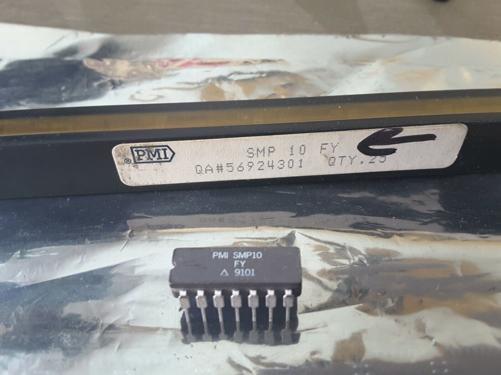 PMI SMP10FY Sample AND Hold AMPLIFIER Sample 5us Acquisition Time NEW RA... - $17.77